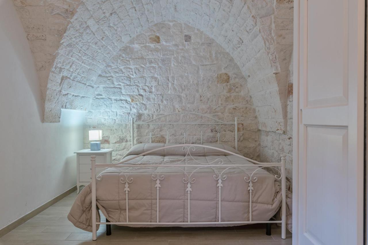 Le Bianche Suites ออสตูนี ภายนอก รูปภาพ